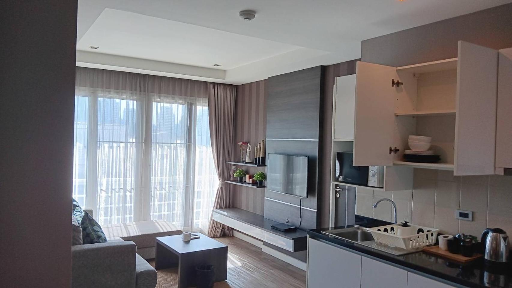 J Residence Thonglor 8 Μπανγκόκ Εξωτερικό φωτογραφία