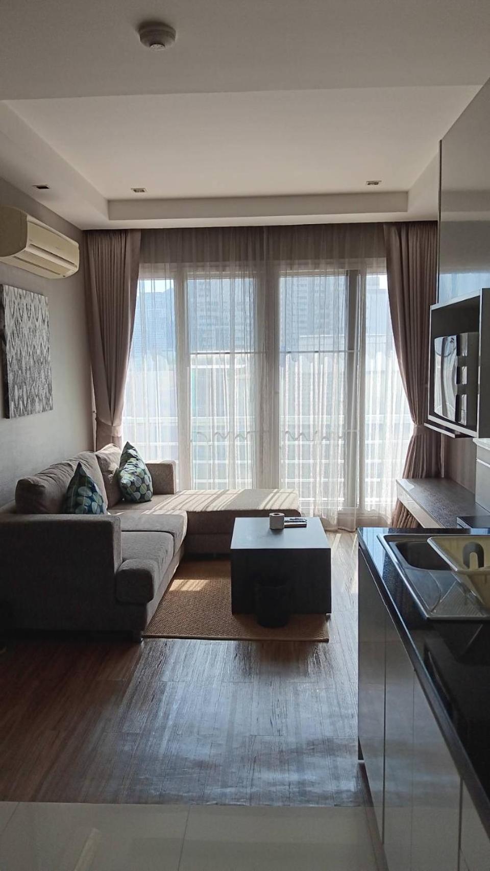 J Residence Thonglor 8 Μπανγκόκ Εξωτερικό φωτογραφία