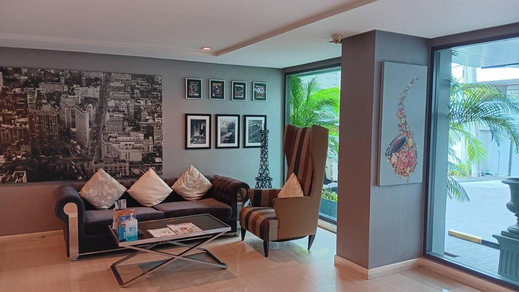 J Residence Thonglor 8 Μπανγκόκ Εξωτερικό φωτογραφία