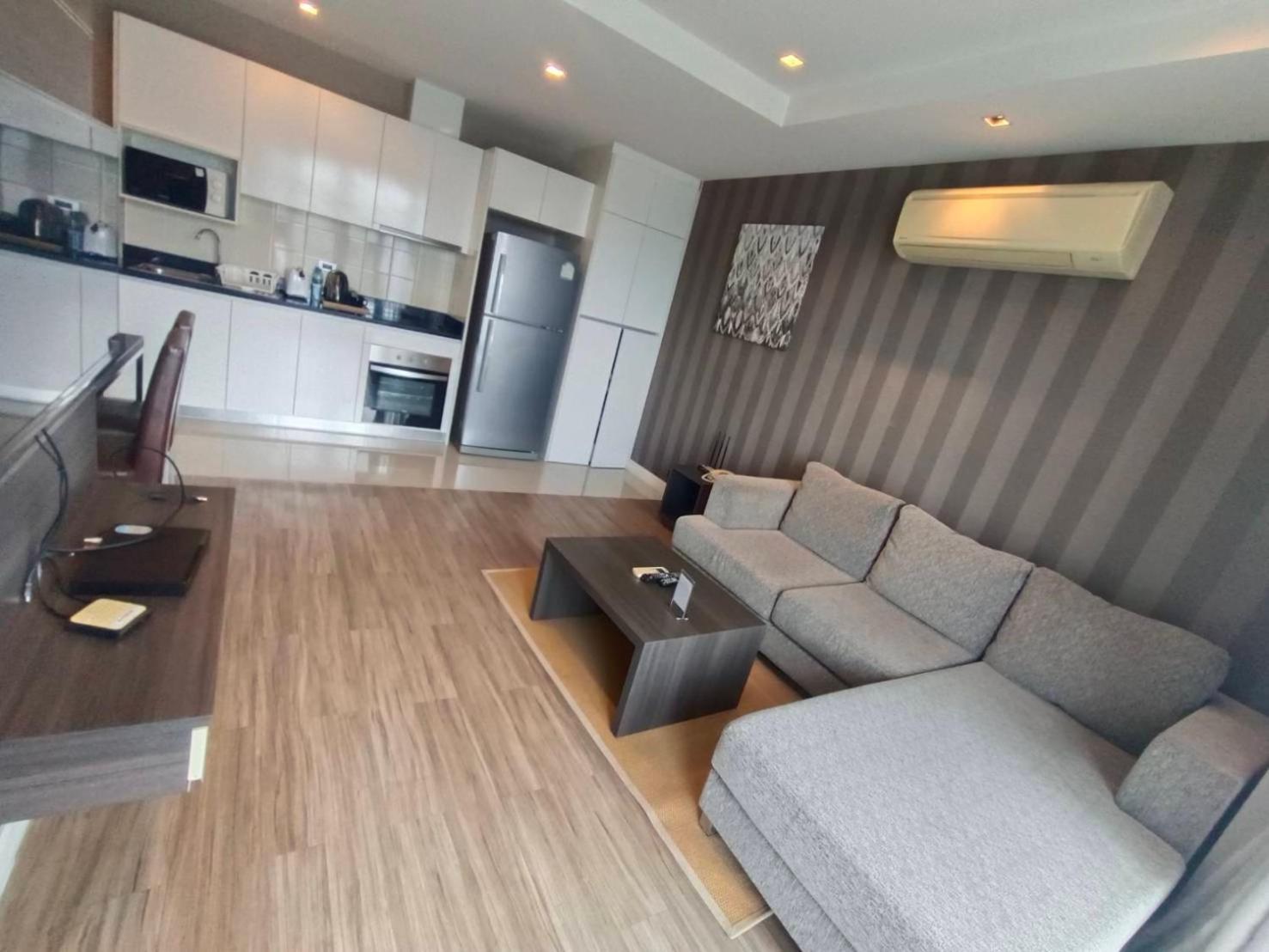 J Residence Thonglor 8 Μπανγκόκ Εξωτερικό φωτογραφία